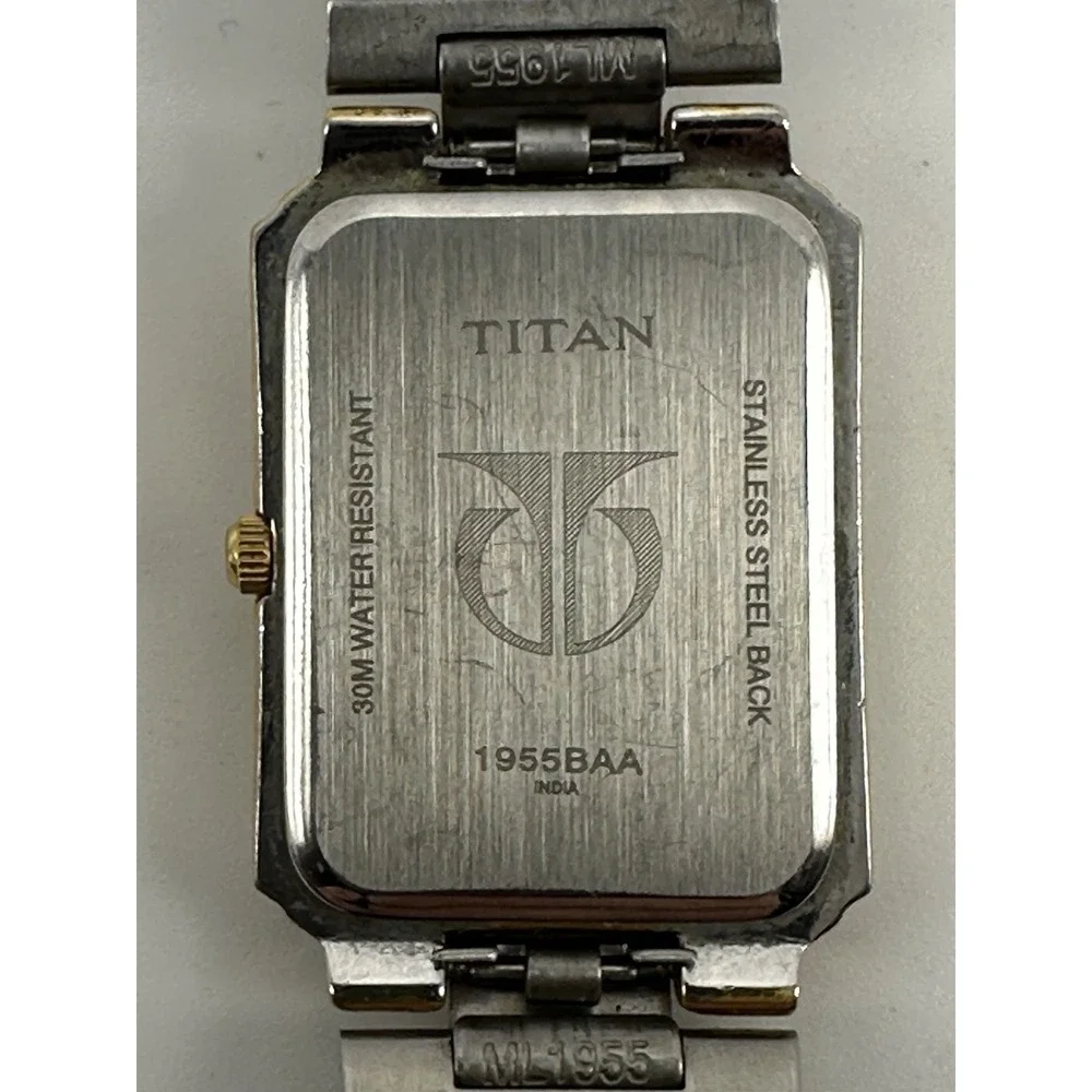 Titan 1955BAA K157 Mens Tank Watch New Battery 27MM 7.5
